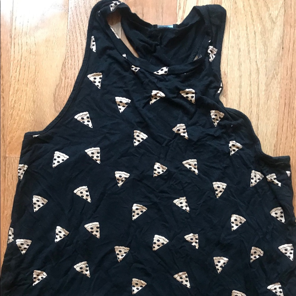 Terez metallic pizza tank
